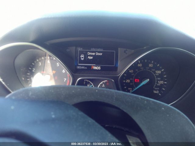 1FADP3F25GL331405 Ford FOCUS SE