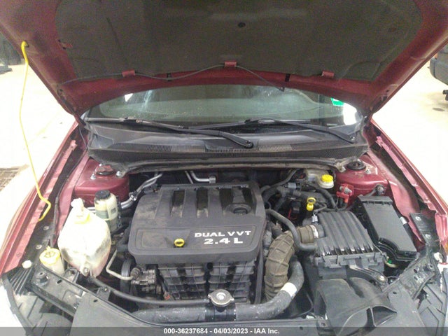 1C3CCBABXEN207395 Chrysler 200 LX