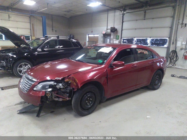 1C3CCBABXEN207395 Chrysler 200 LX