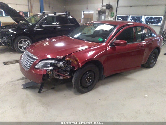 1C3CCBABXEN207395 Chrysler 200 LX