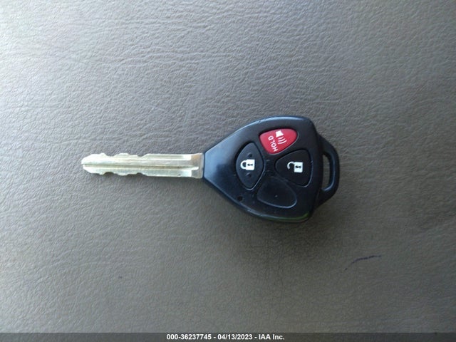 2007 TOYOTA RAV4 LIMITED VIN: JTMBK31V575021115