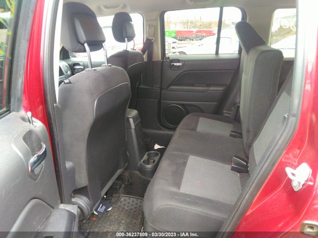 1C4NJRFB8GD598485 Jeep Patriot Latitude