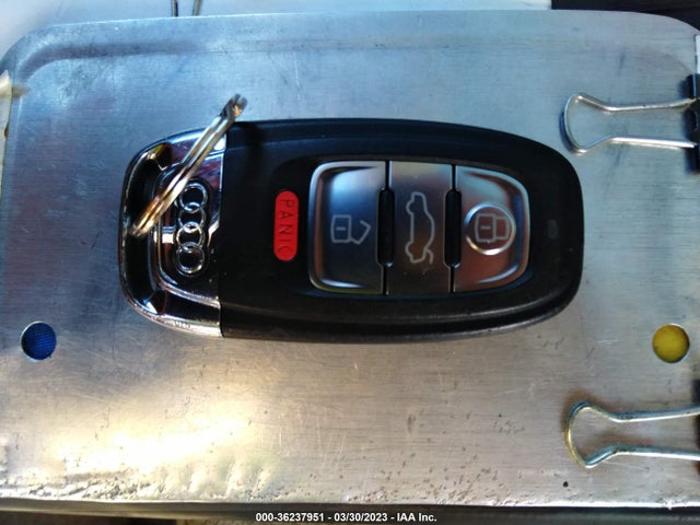 WA1LFAFP1EA052822 Audi Q5 Premium Plus
