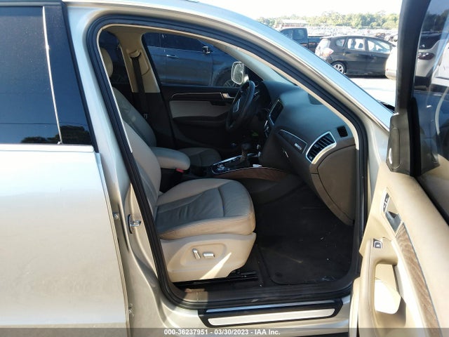 WA1LFAFP1EA052822 Audi Q5 Premium Plus