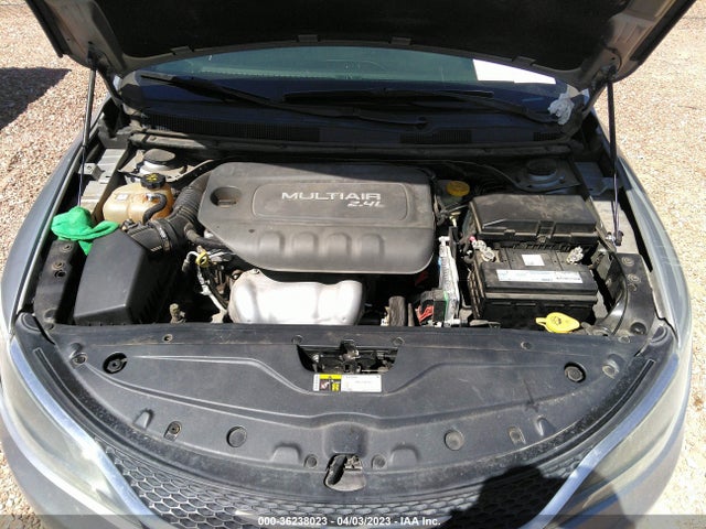 Chrysler 200 Limited 2015 1C3CCCAB7FN702290 Image 10