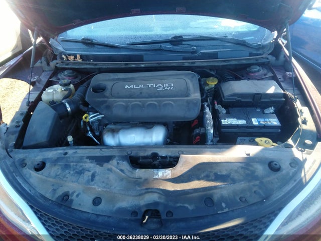 1C3CCCAB8FN605423 Chrysler 200 Limited