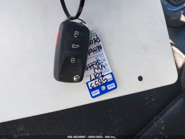 3VWL17AJ4HM203781 Volkswagen Jetta 1.8t Sel