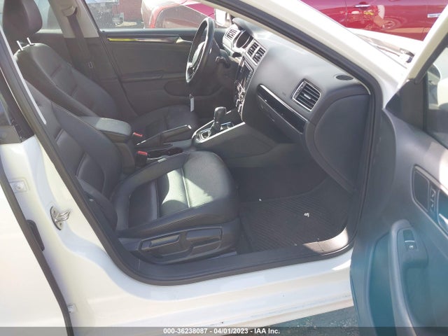 3VWL17AJ4HM203781 Volkswagen Jetta 1.8t Sel