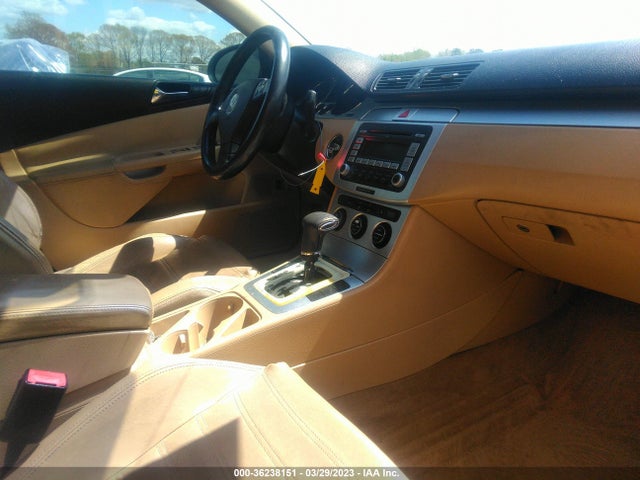 2007 VOLKSWAGEN PASSAT SEDAN 2.0T VIN: WVWCK73C67E227177
