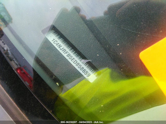 Jeep Patriot Latitude 2014 1C4NJRFB5ED858659 Image 9