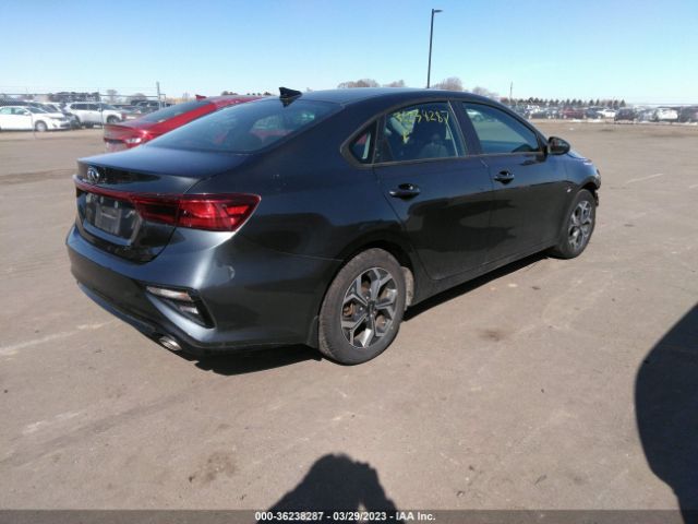 3KPF24AD8KE043136 KIA Forte Lxs