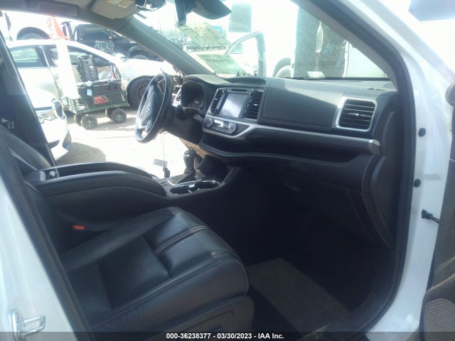 Toyota Highlander Xle/se 2017 5TDKZRFH4HS520596 Image 5