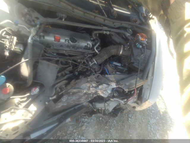 2010 HONDA ACCORD SDN EX-L VIN: 1HGCP2F85AA158901