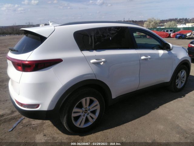 KNDPMCAC4K7555833 KIA Sportage Lx