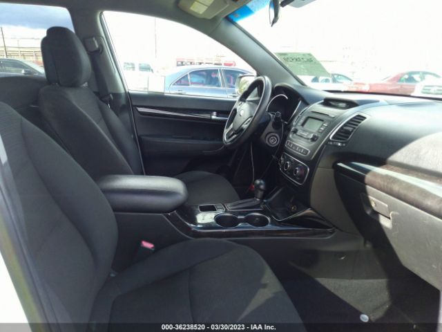 5XYKT4A6XEG426841 KIA SORENTO LX