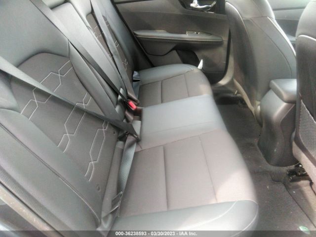 3KPF54AD0NE432509 KIA Forte Gt-line