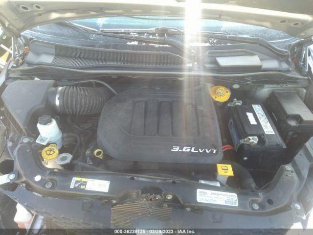 2C4RDGBG2JR307935 Dodge Grand Caravan Se