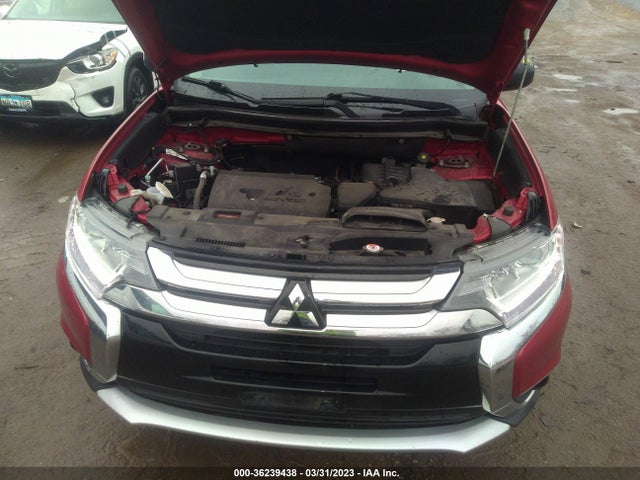 JA4AZ2A33HZ035065 Mitsubishi Outlander Es