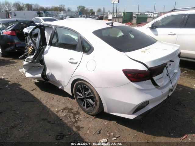 3KPF24AD3PE524659 KIA Forte Lxs