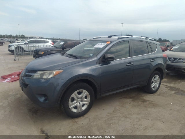 Toyota RAV4 LE 2014 JTMZFREV6ED034667 Image 2