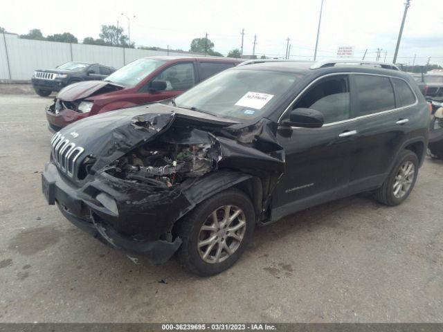 1C4PJMCB2HW512688 Jeep Cherokee Latitude