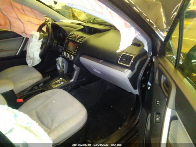 JF2SJABC8JH459235 Subaru FORESTER