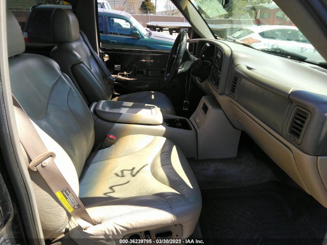 2000 GMC YUKON XL SLT VIN: 3GKEC16T4YG119427