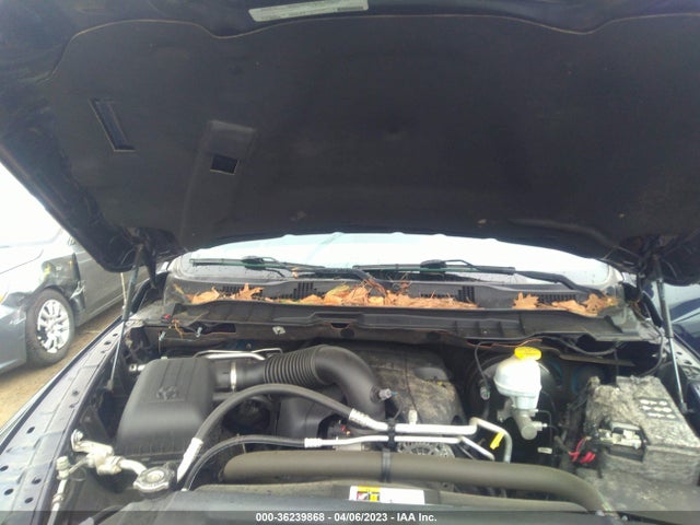 1C6RR7GT1HS677569 RAM 1500 Slt