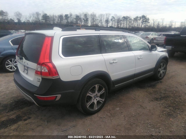 2014 Volvo XC70, VIN: YV4902BZ2E1184242