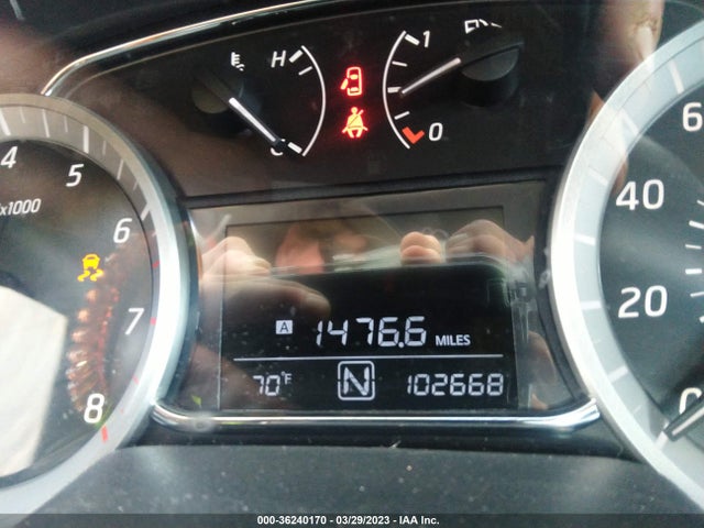 2013 NISSAN SENTRA SR VIN: 3N1AB7AP0DL642037