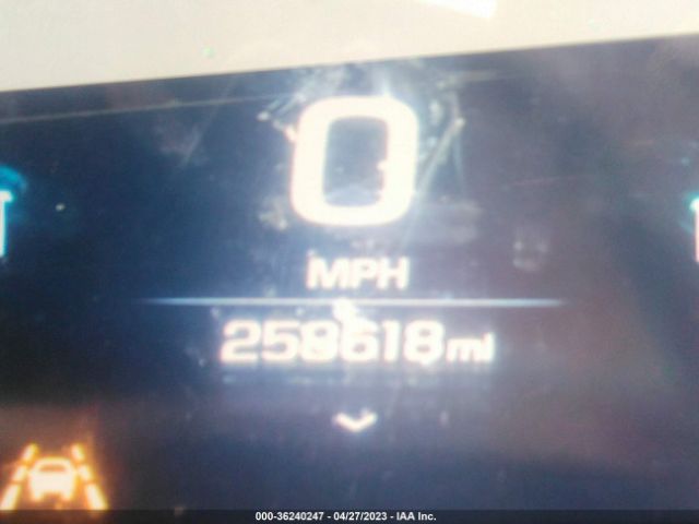 1GKS2GKC4HR383259 GMC Yukon Xl Slt