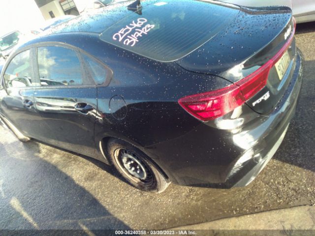 3KPF24AD6PE508018 KIA FORTE LX