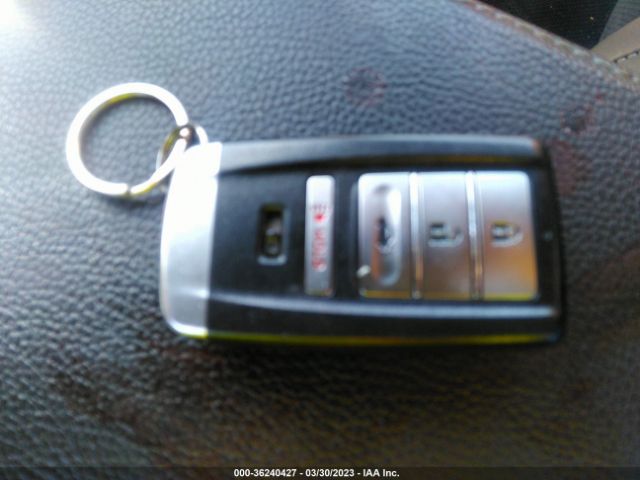 19UDE2F82KA002035 Acura Ilx Pkg