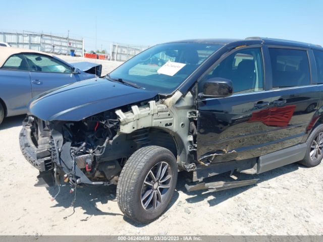 2C4RDGCG4HR604679 Dodge Grand Caravan Sxt