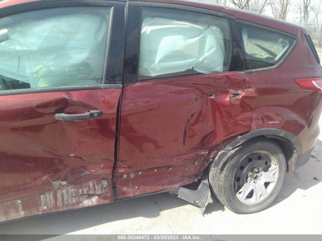 1FMCU0F75EUA84379 Ford ESCAPE S