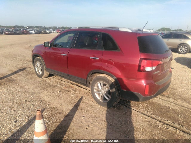 KIA SORENTO LX 2015 5XYKT4A73FG595707 Image 4
