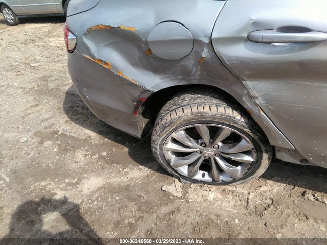 2015 CHRYSLER 200 S VIN: 1C3CCCBG9FN522321