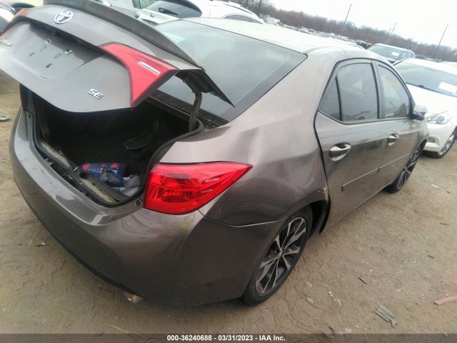 Toyota COROLLA SE 2018 5YFBURHE4JP741356 Image 4