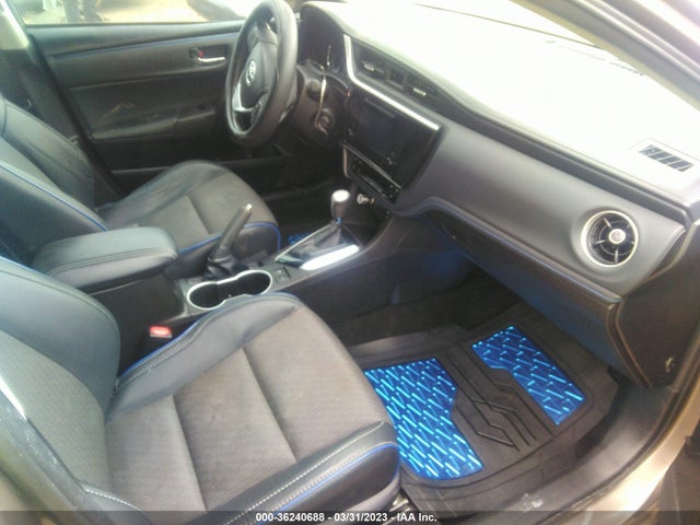 Toyota COROLLA SE 2018 5YFBURHE4JP741356 Image 5