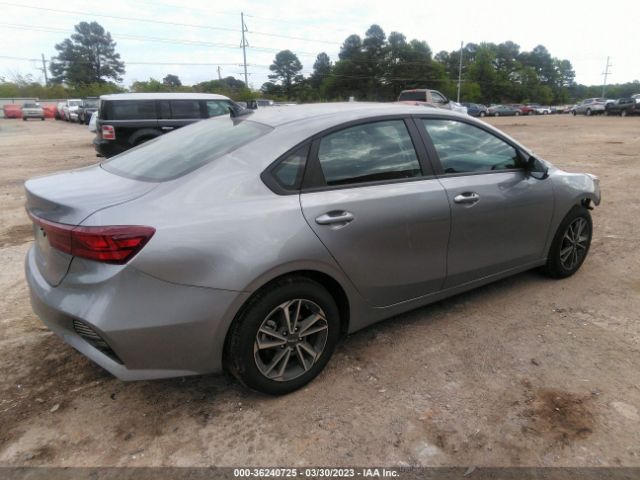 3KPF24AD4PE596552 KIA Forte Lxs