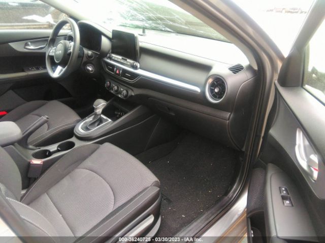 3KPF24AD4PE596552 KIA Forte Lxs