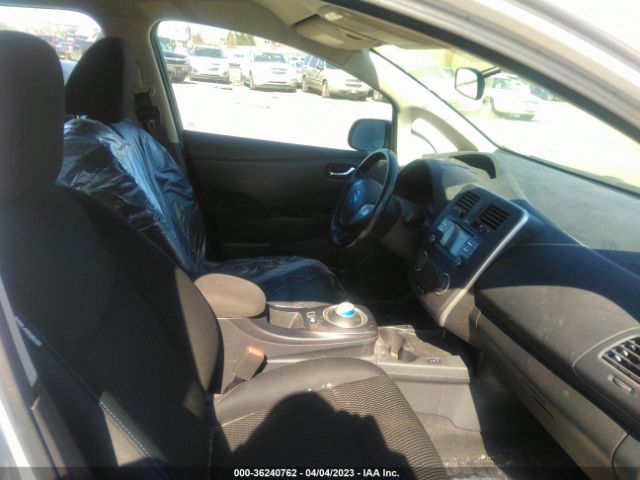1N4AZ0CP0EC332454 Nissan LEAF S