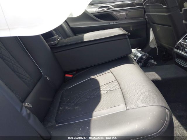 WBA7F2C56JB238289 BMW Alpina B7 Xdrive