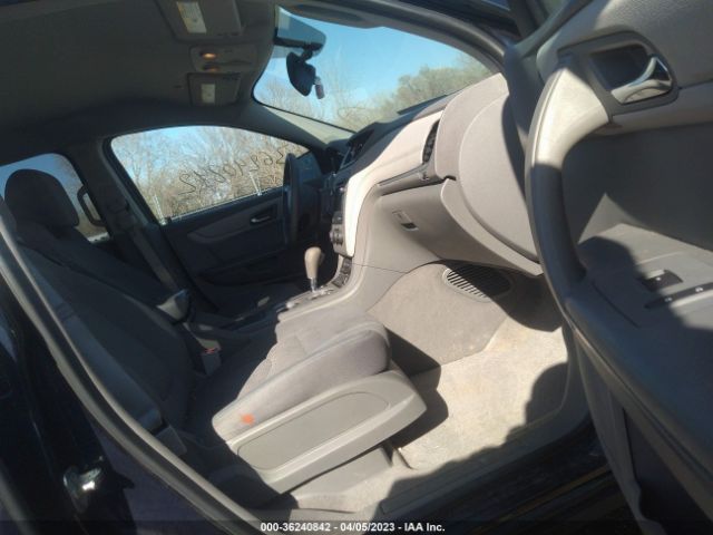 1GNKRFED5GJ229041 Chevrolet Traverse Ls