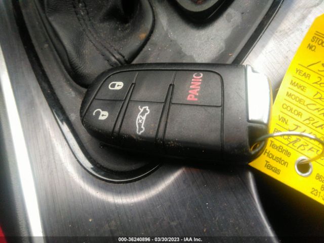 2C3CDZAG7JH294483 Dodge Challenger Sxt