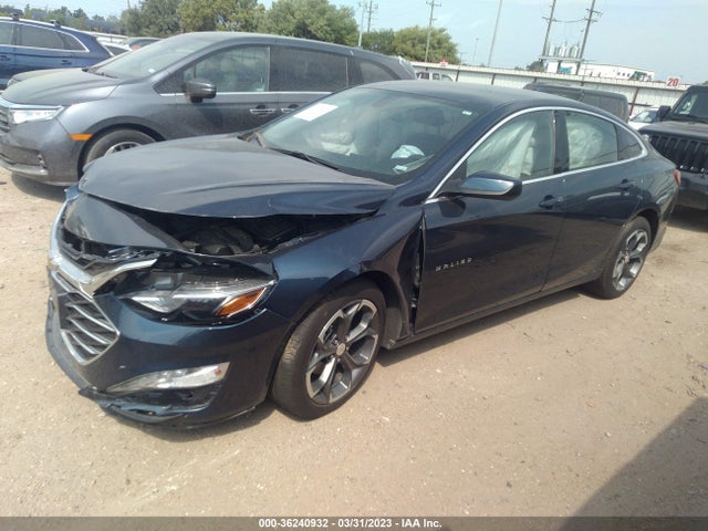 Chevrolet MALIBU LT 2022 1G1ZD5ST6NF138042 Image 2