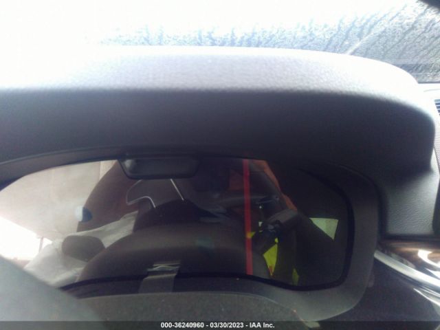 WBA53BH04NWX83015 BMW 5 Series 530i