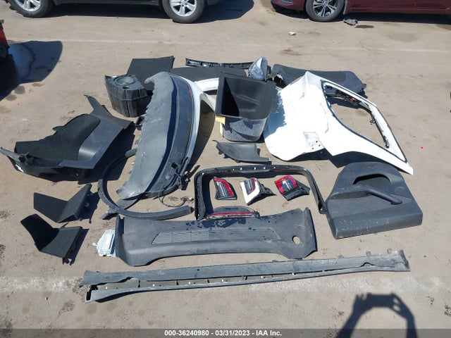 Tesla Model Y Standard Range 2021 5YJYGDED8MF103000 Image 12