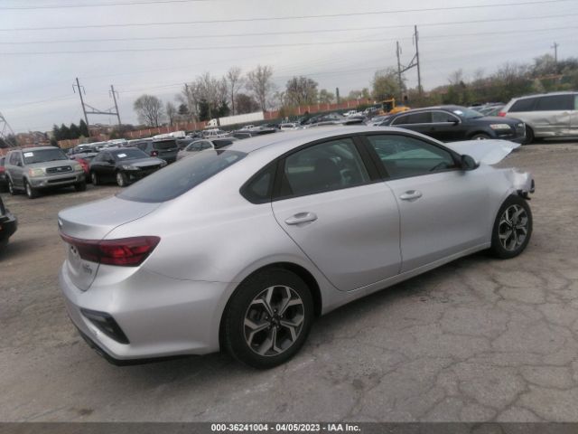 3KPF24AD2LE259386 KIA Forte Lxs