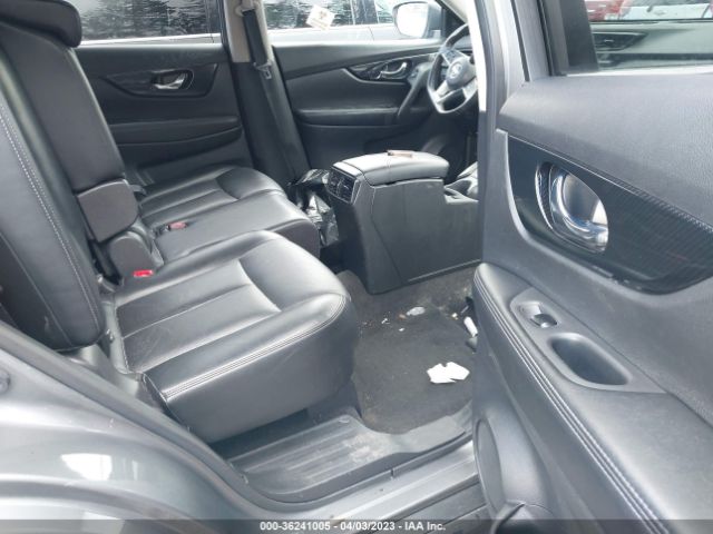 JN8AT2MV3JW318422 Nissan Rogue Sl